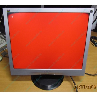Монитор 19" ViewSonic VA903 с дефектом изображения (битые пиксели по углам) - Димитровград.
